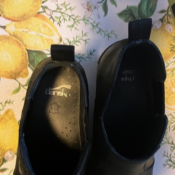 Black bootie Danskos size 41 (10-11).  Brand New! - Picture 3 of 3